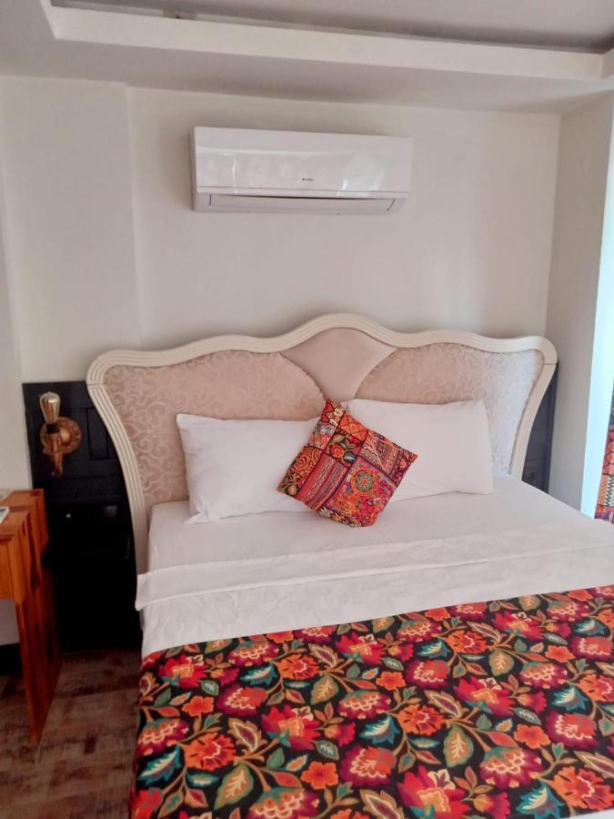 White Country Boutique Hotel Antalya Exterior foto